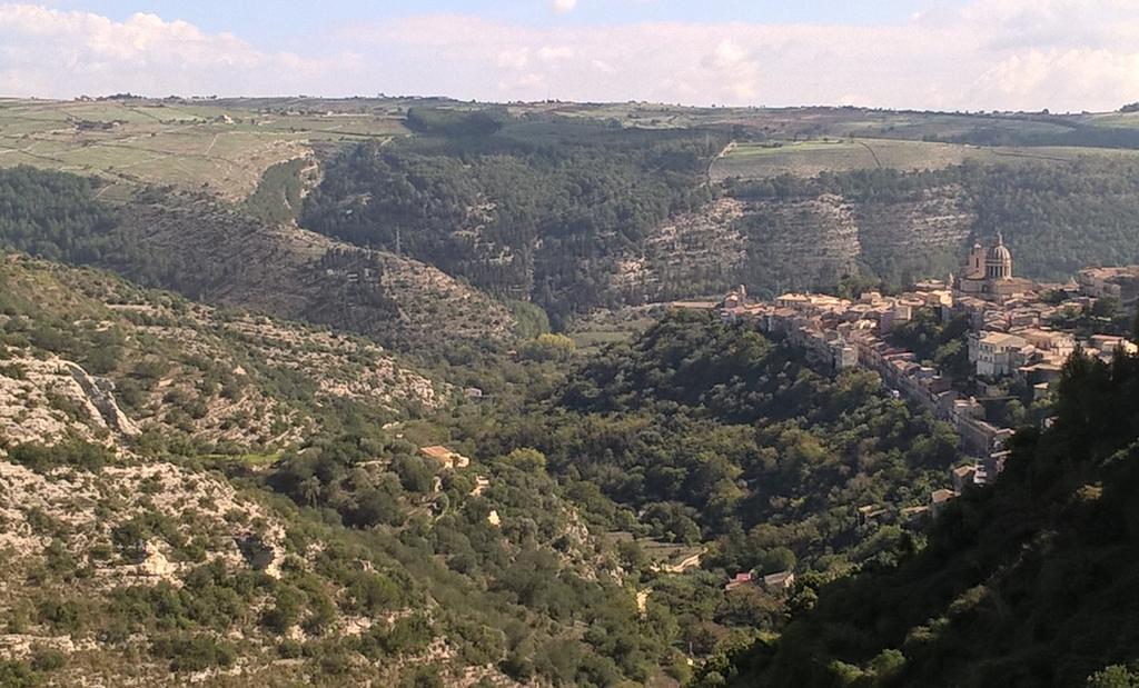 La Rotonda Holiday Home Ragusa Exterior photo